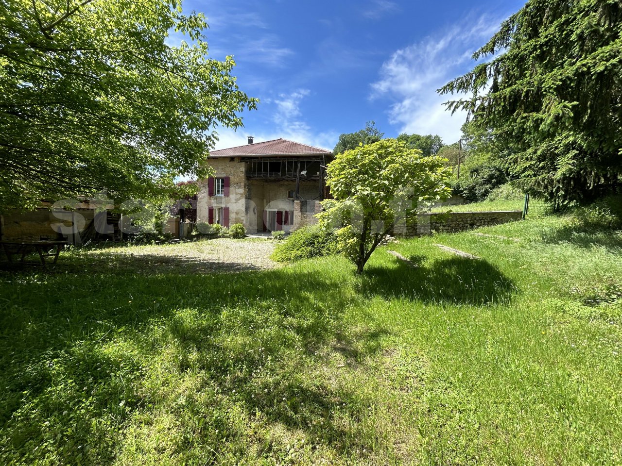 Maison – 5 pièce(s) – 151 m2