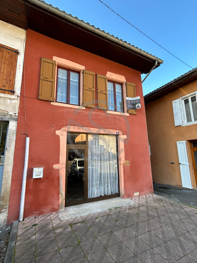 Maison La Cote St Andre 7 pièce(s) 184.66 m2
