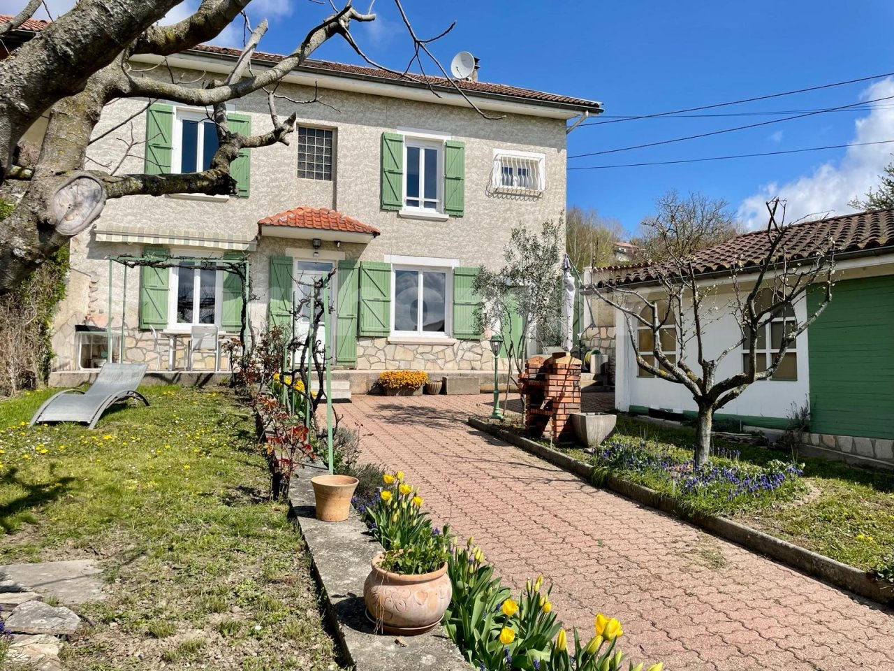 Maison – 4 pièce(s) – 79 m2