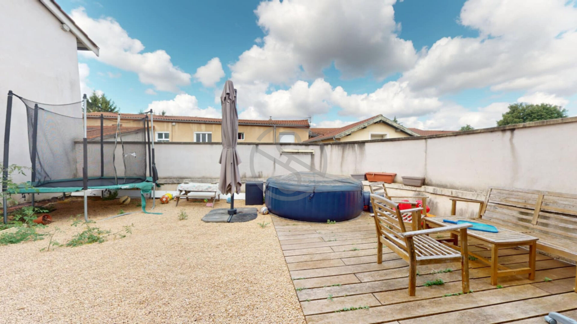 Appartement Solaize – Terrasse 50m² !