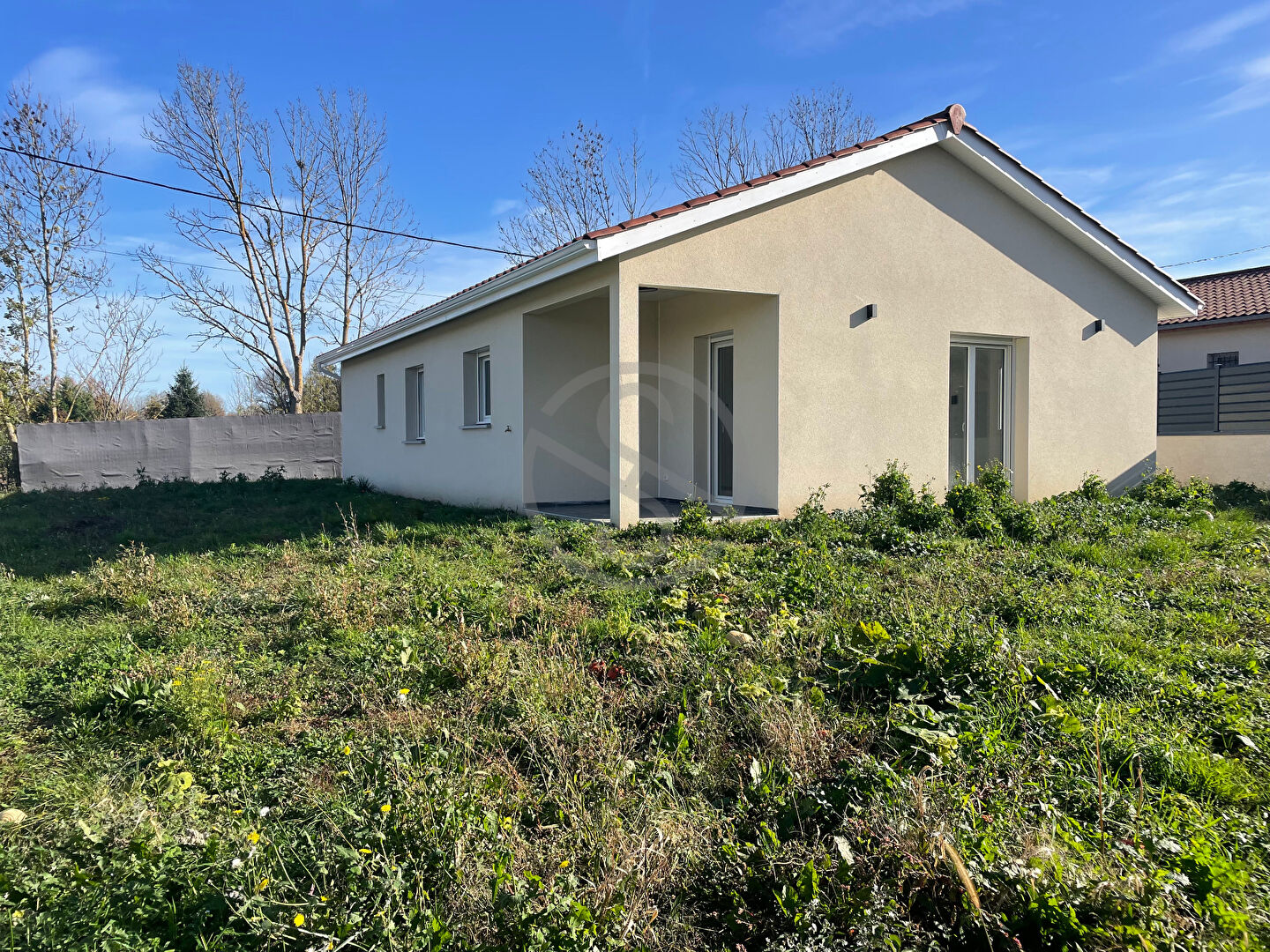 Maison 2025 – 81m2 – 4 pièces – 1850m2 terrain