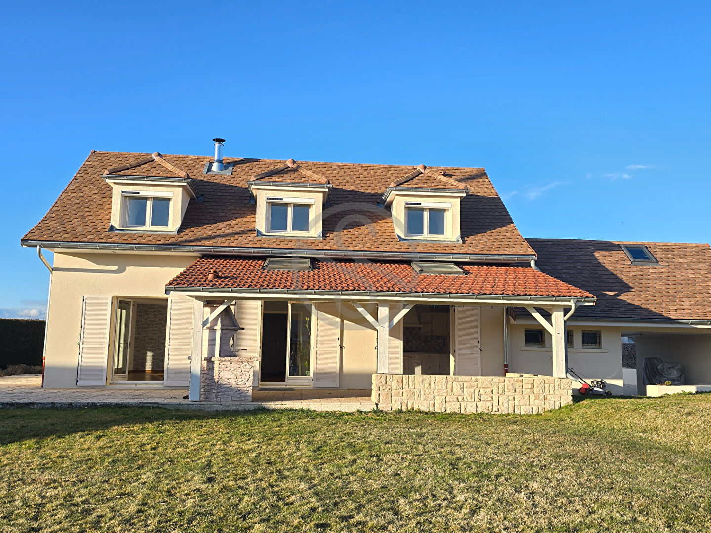 Maison de 6 pièces de 140 m2