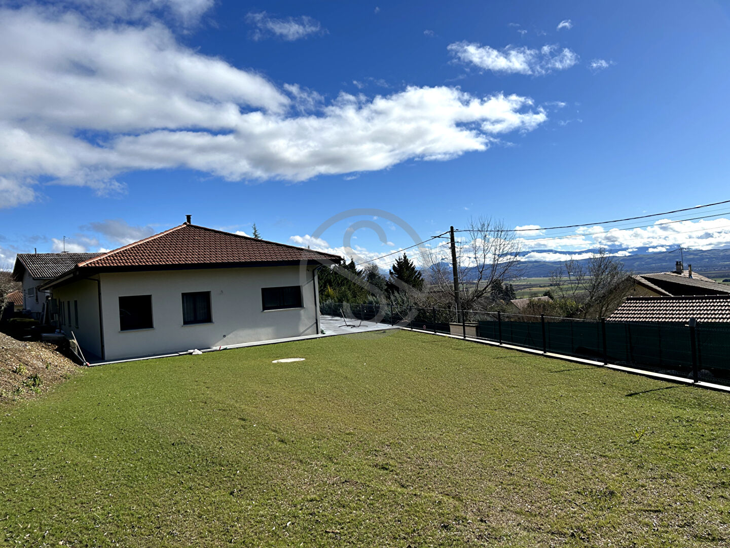 Villa de 2024 sur les hauteurs de LA COTE SAINT ANDRÉ