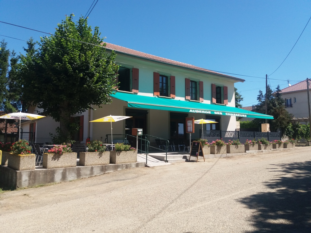 Maison +250 m2 + dépendance